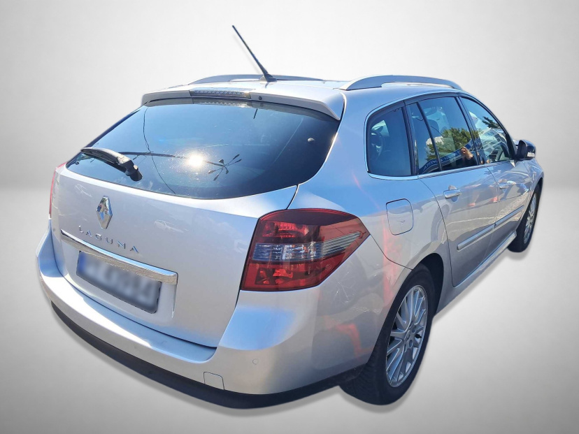 Renault Laguna, 2009