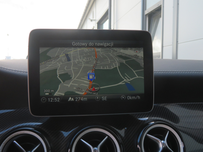 Mercedes-Benz GLA, 2020