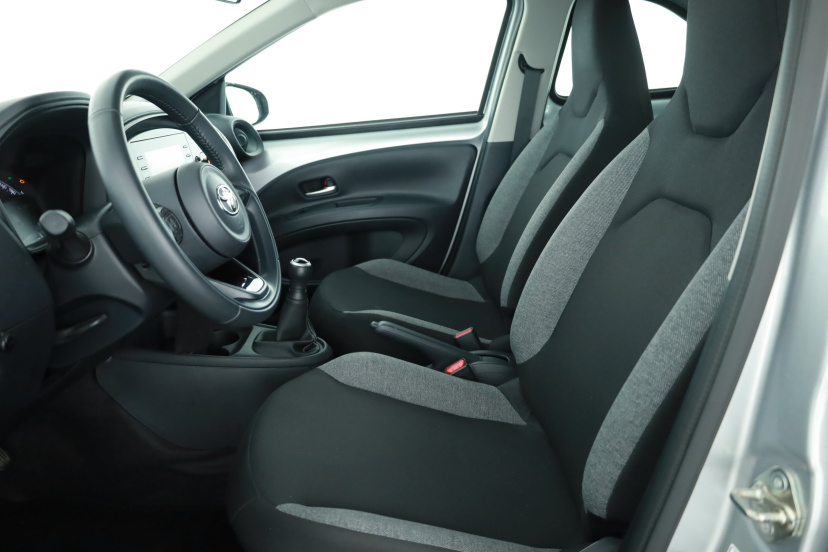 Toyota Aygo X, 2022