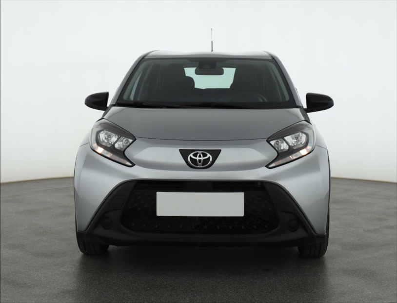 Toyota Aygo X, 2022