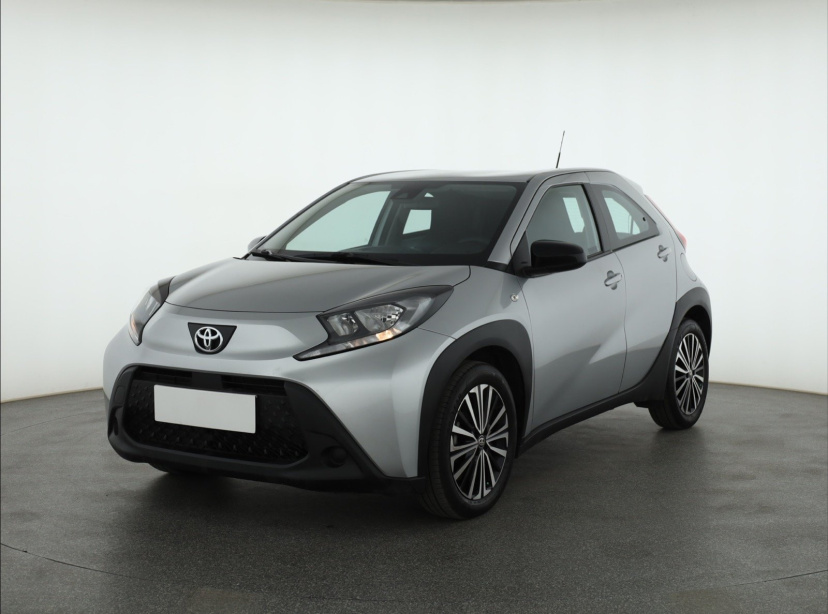 Toyota Aygo X, 2022