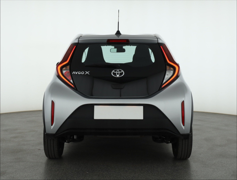 Toyota Aygo X, 2022