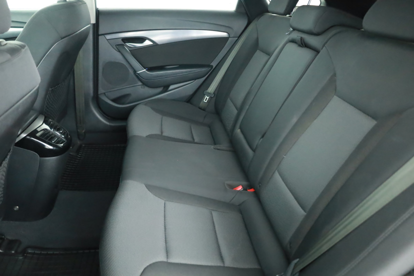 Hyundai i40, 2015