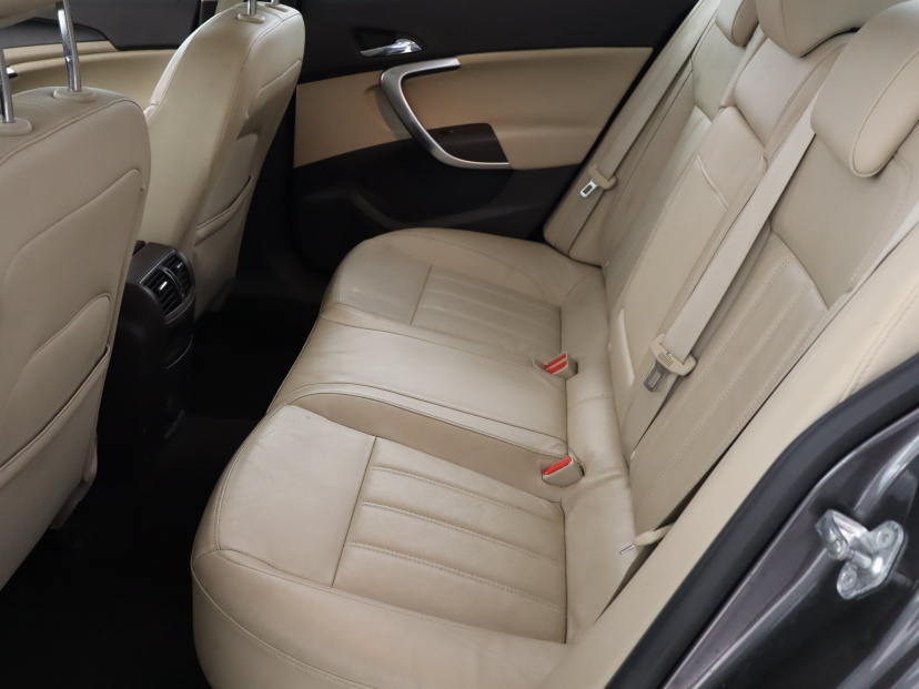 Opel Insignia, 2008