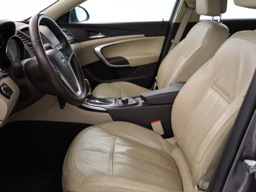 Opel Insignia, 2008
