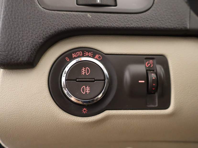 Opel Insignia, 2008