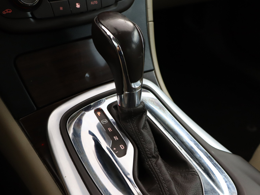 Opel Insignia, 2008