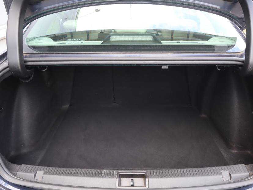Renault Fluence, 2011