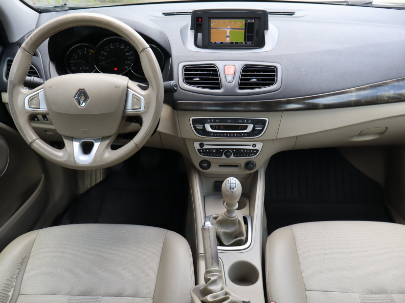 Renault Fluence, 2011