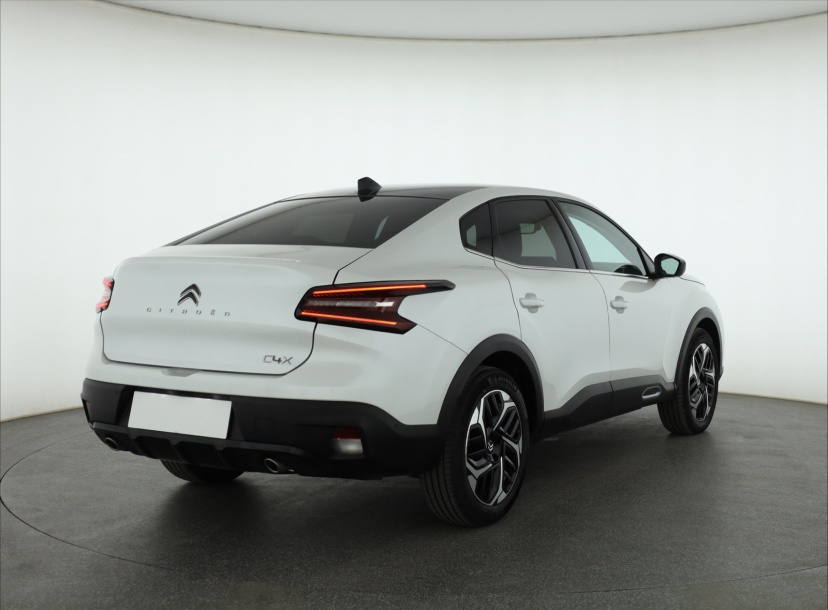 Citroen C4 X, 2023