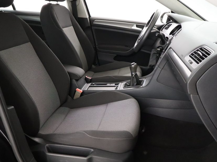 Volkswagen Golf, 2015