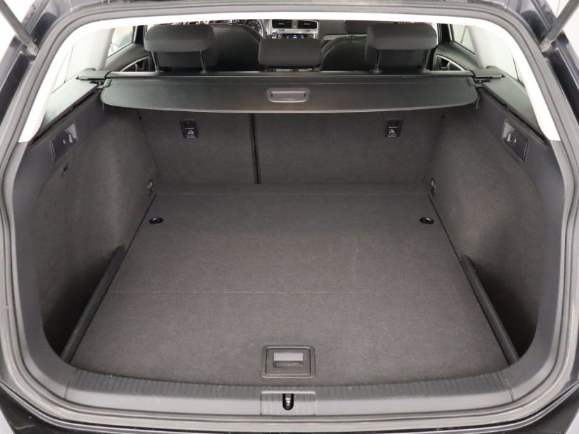 Volkswagen Golf, 2015
