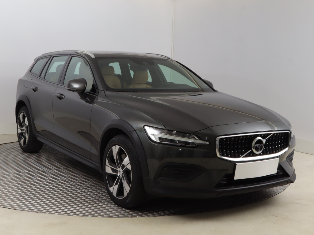 Volvo V60 Cross Country