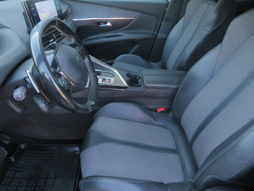 Peugeot 3008, 2021