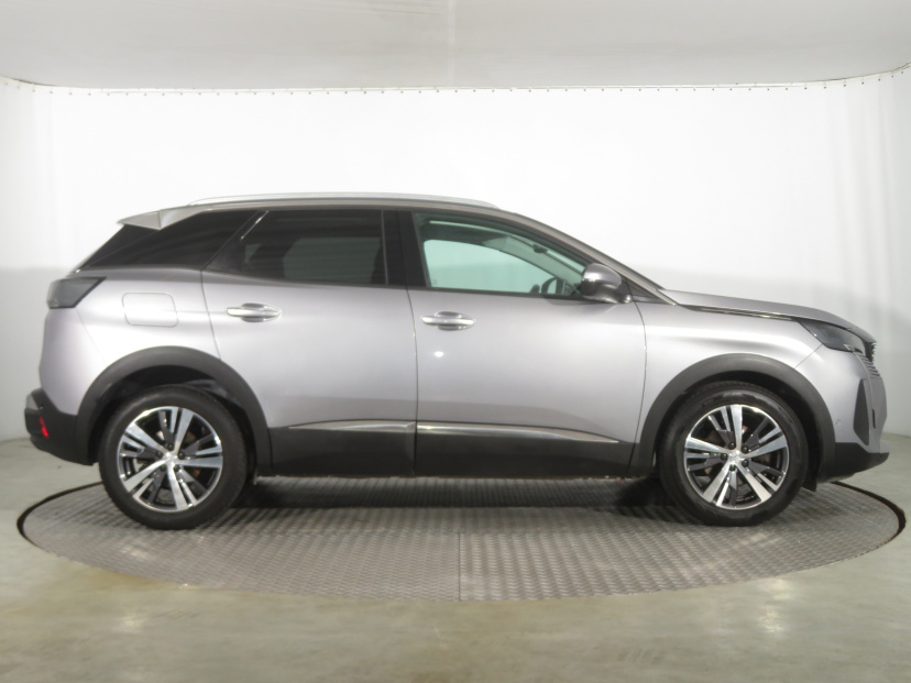 Peugeot 3008, 2021
