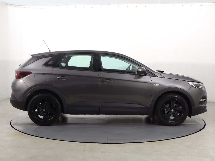 Opel Grandland, 2020