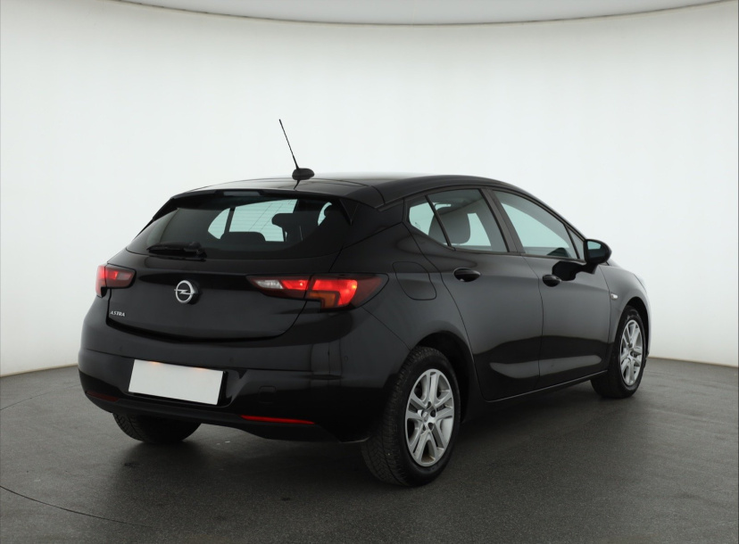 Opel Astra, 2020