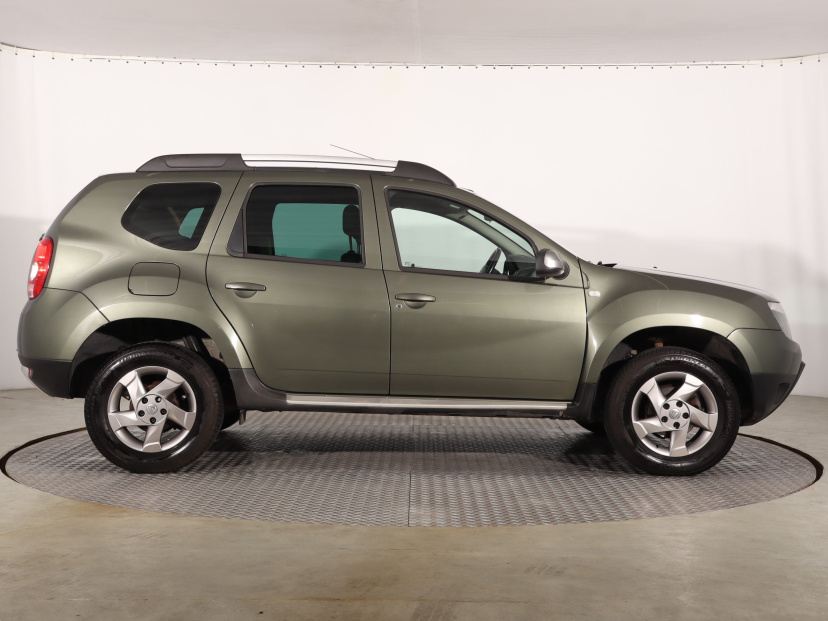 Dacia Duster, 2012