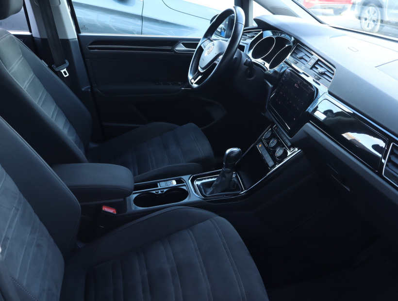 Volkswagen Touran, 2019