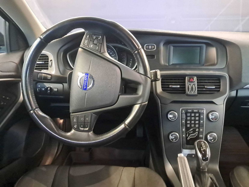 Volvo V40 Cross Country, 2014