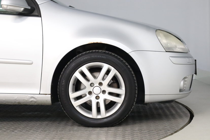 Volkswagen Golf, 2006