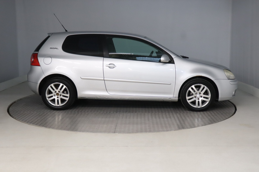 Volkswagen Golf, 2006