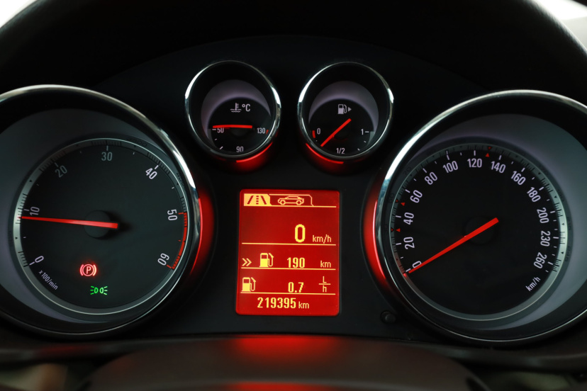 Opel Insignia, 2012