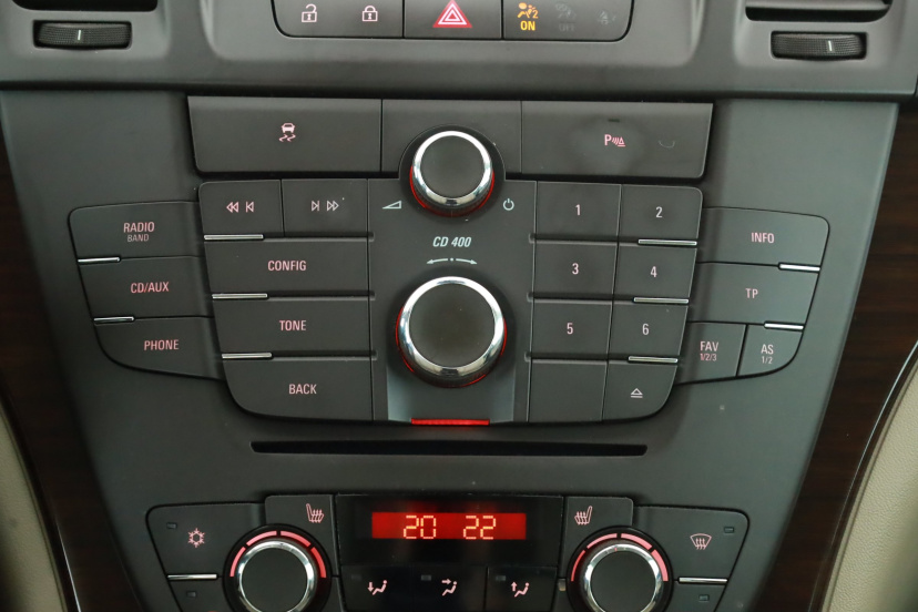 Opel Insignia, 2012