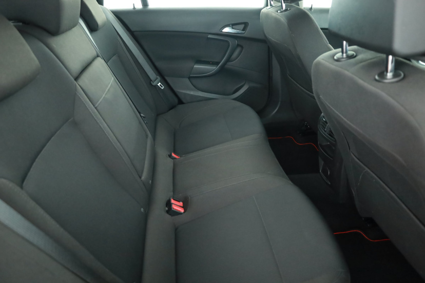 Opel Insignia, 2011