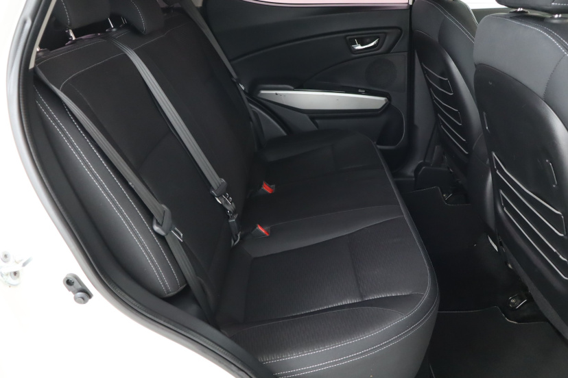 SsangYong Tivoli, 2015