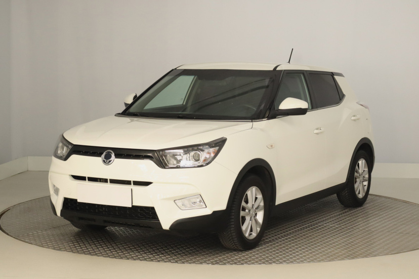 SsangYong Tivoli, 2015