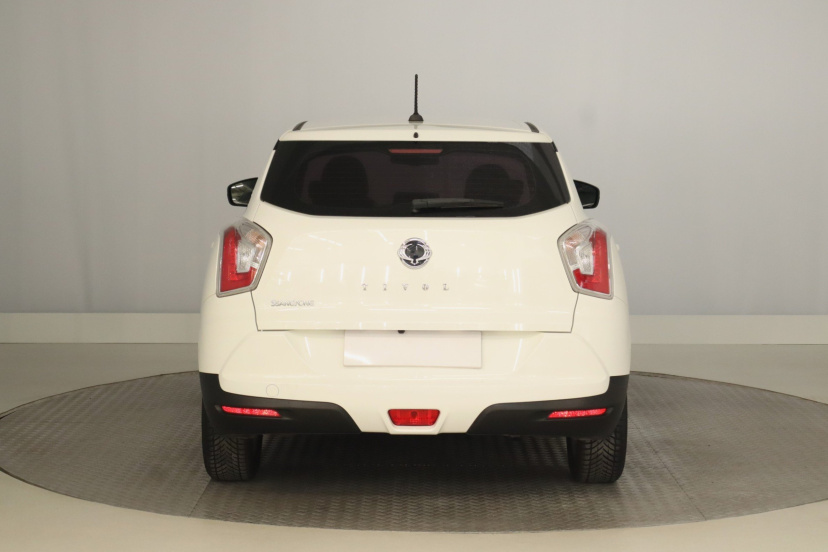 SsangYong Tivoli, 2015