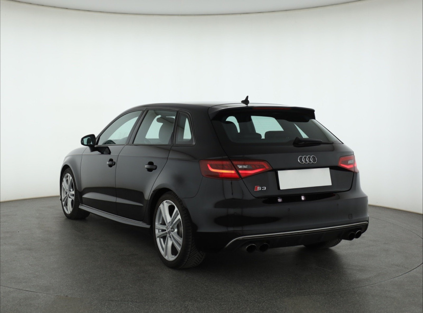 Audi S3, 2015