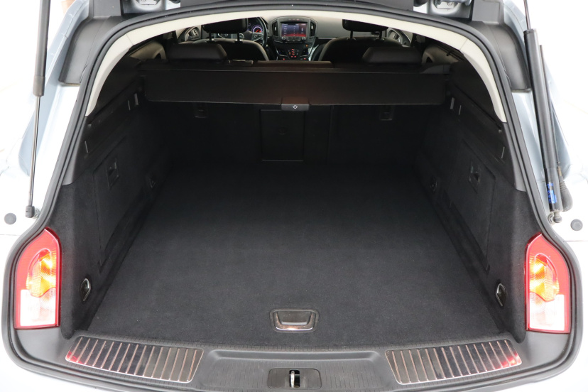 Opel Insignia, 2015