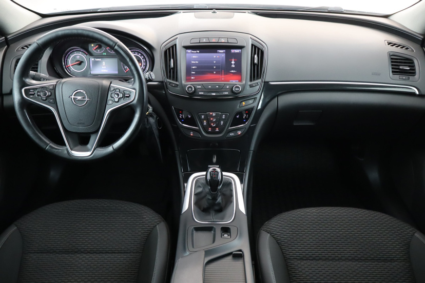 Opel Insignia, 2015