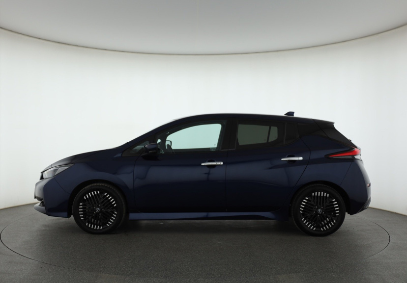 Nissan Leaf, 2022