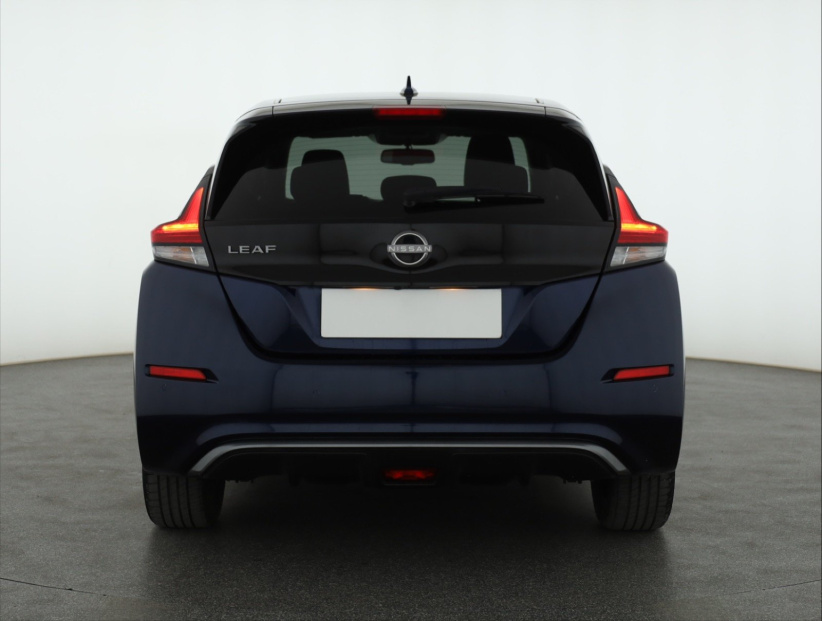 Nissan Leaf, 2022