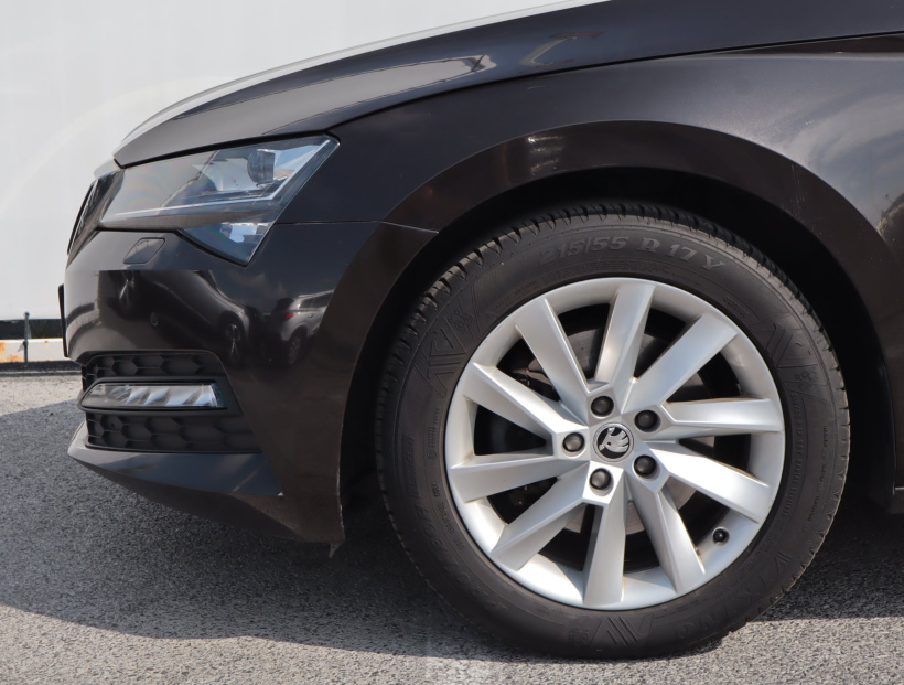 Škoda Superb, 2019