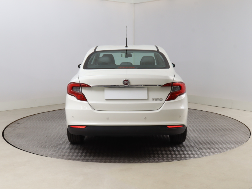 Fiat Tipo, 2017