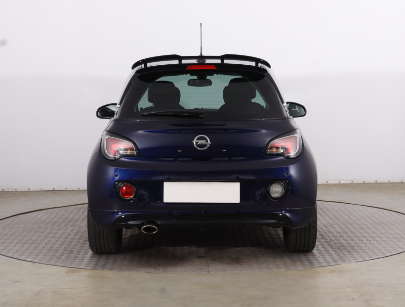 Opel Adam, 2017