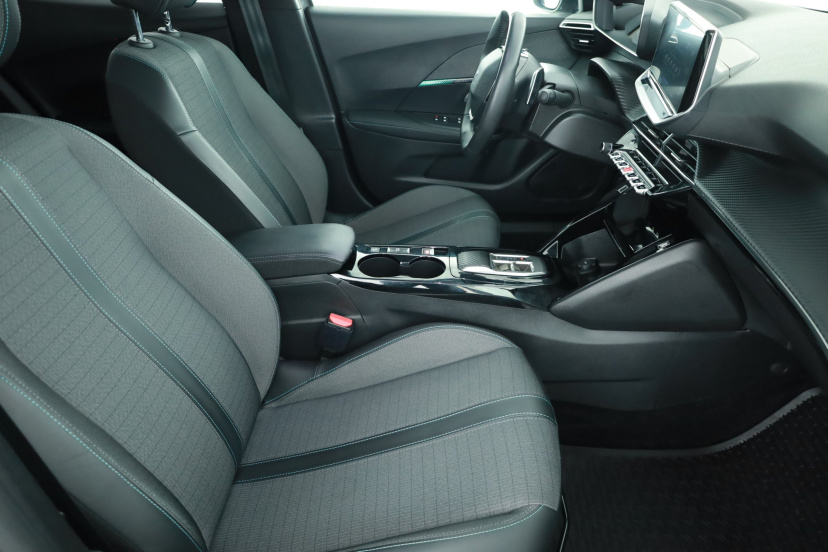 Peugeot 2008, 2022