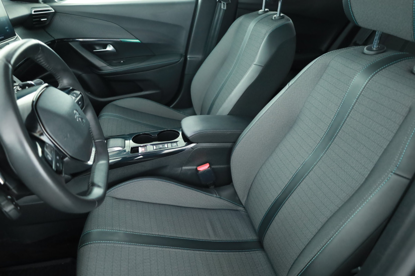 Peugeot 2008, 2022