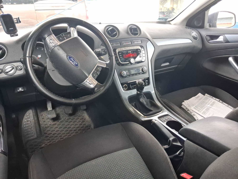 Ford Mondeo, 2011