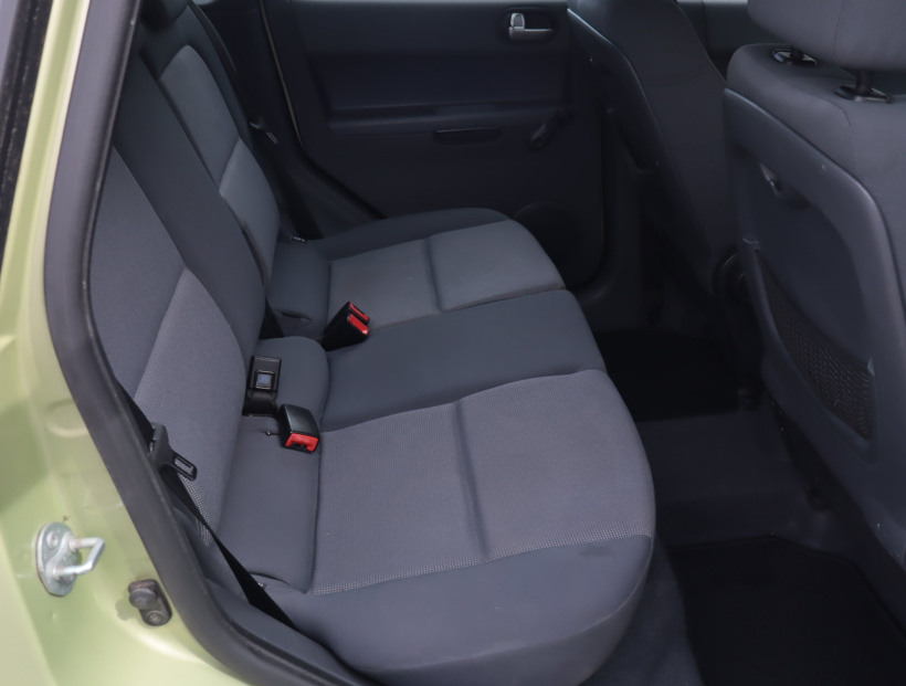 Mitsubishi Colt, 2005