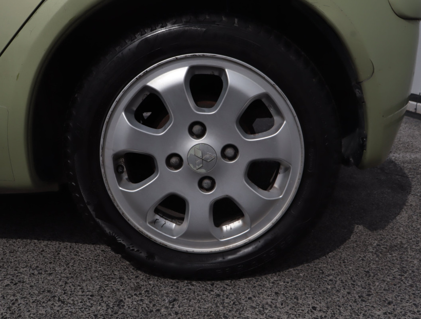 Mitsubishi Colt, 2005