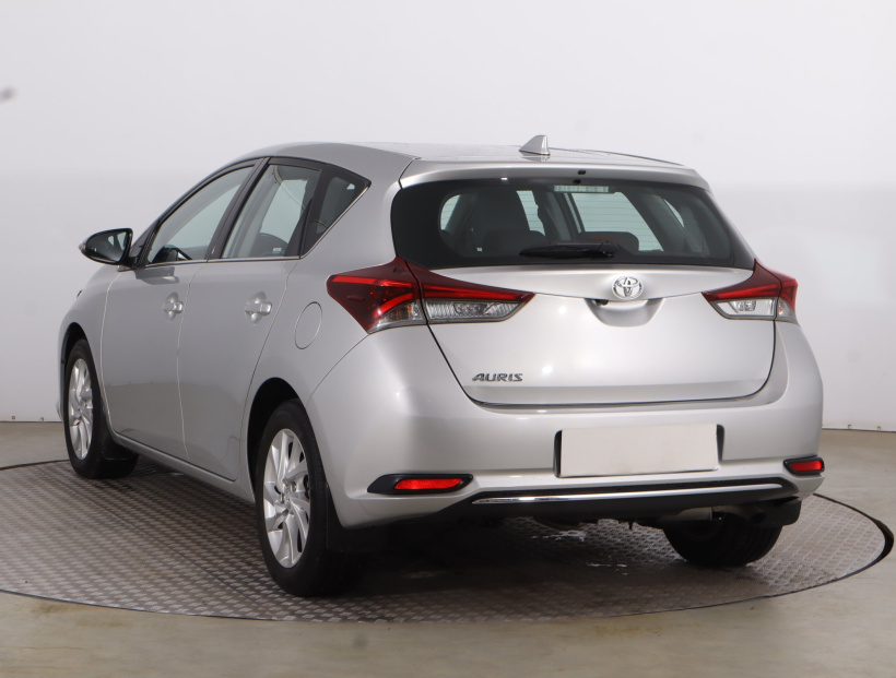 Toyota Auris, 2017