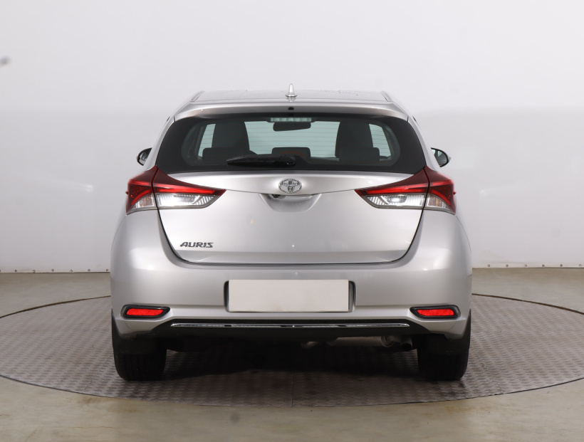 Toyota Auris, 2017