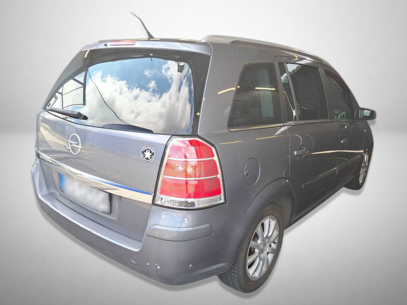 Opel Zafira, 2005