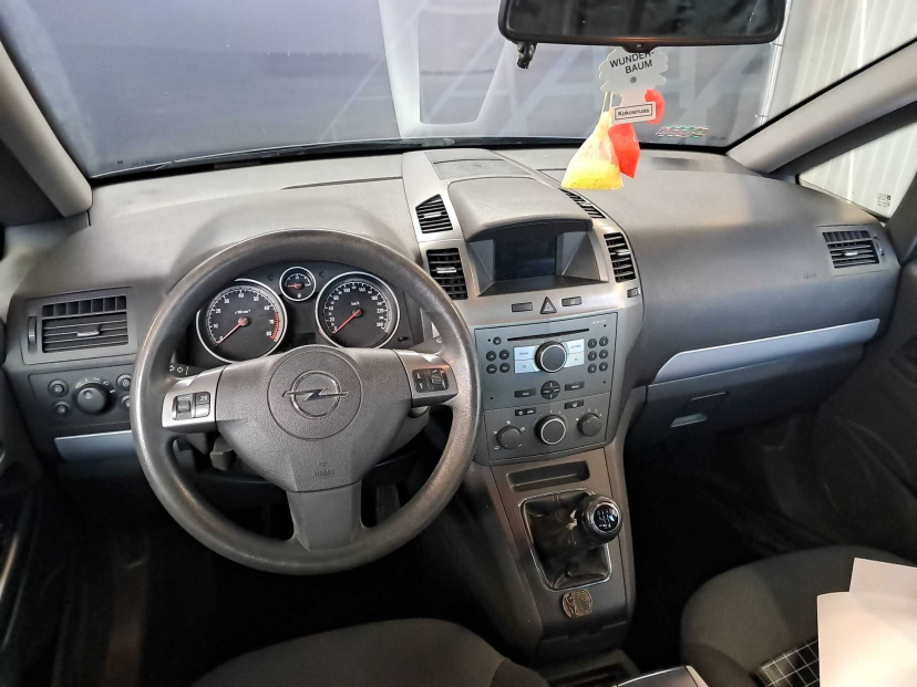 Opel Zafira, 2005