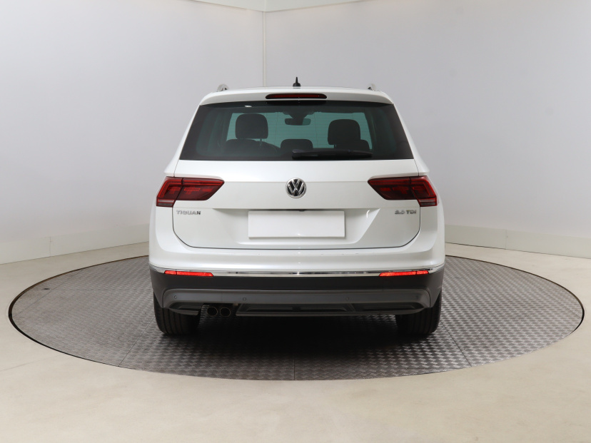 Volkswagen Tiguan, 2017